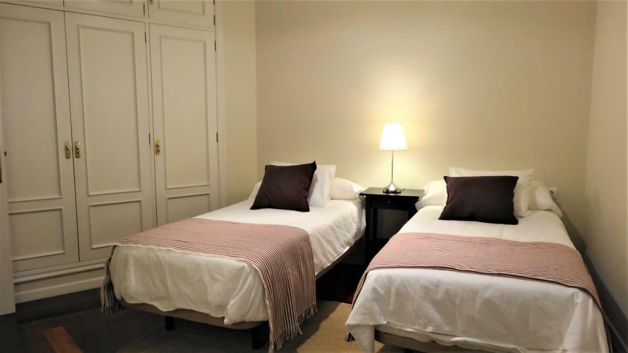 Apartamentos Pontevedra San Salvador de Poio 外观 照片