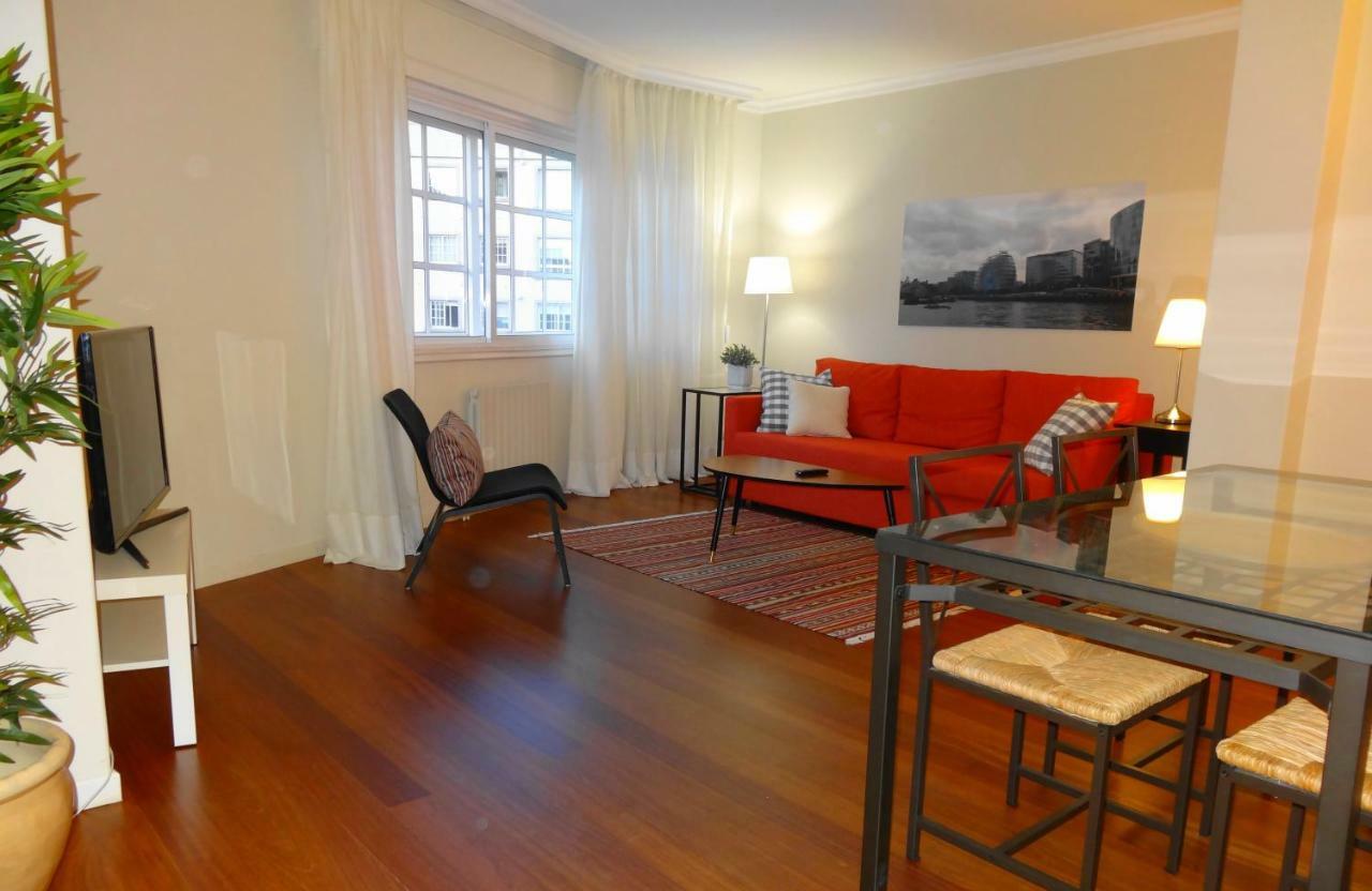 Apartamentos Pontevedra San Salvador de Poio 外观 照片